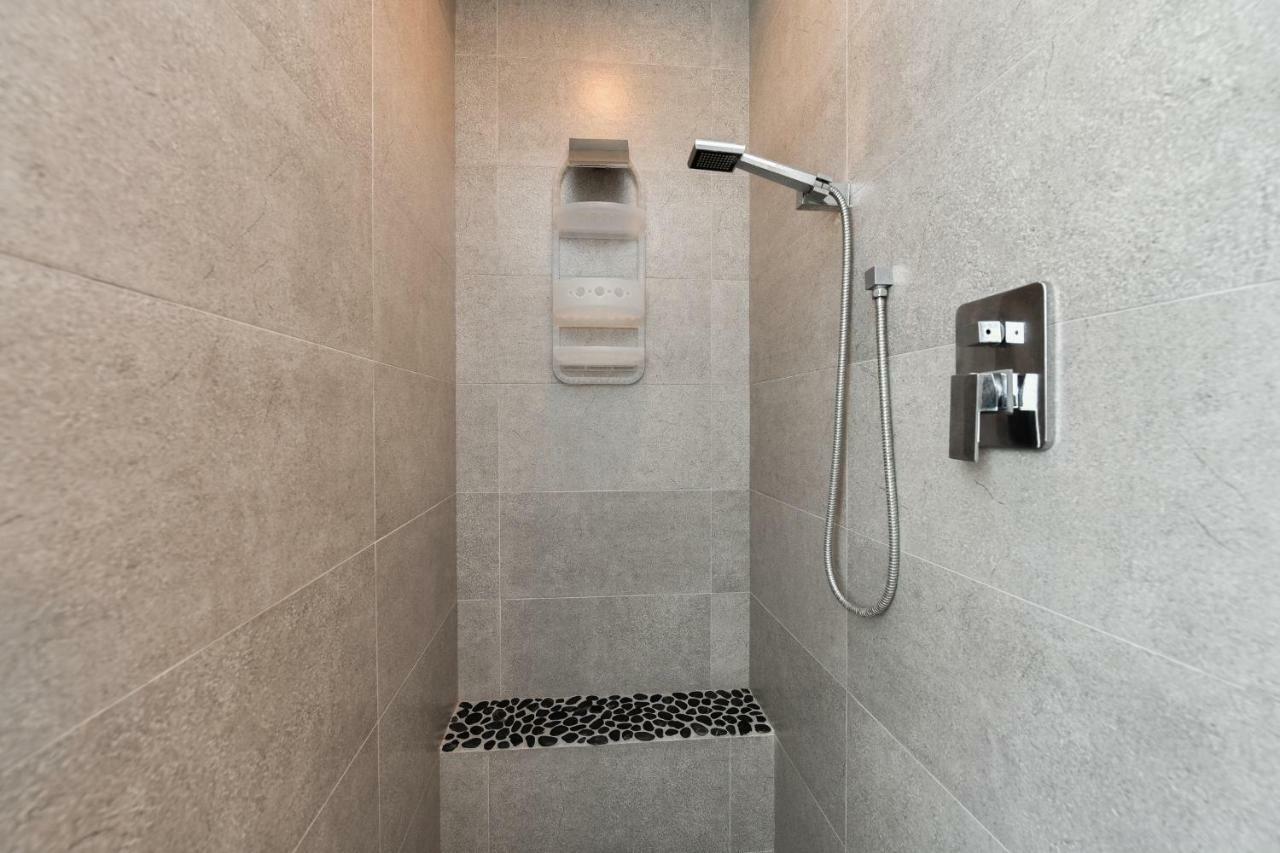 Contemporary Pool Villa I - Pool & Jacuzzi - Nearby Beach Venice Luaran gambar